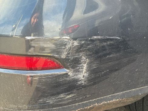 Used 2015 Mercedes-Benz GL 450 4MATIC w/ Parking Assist Package image 13