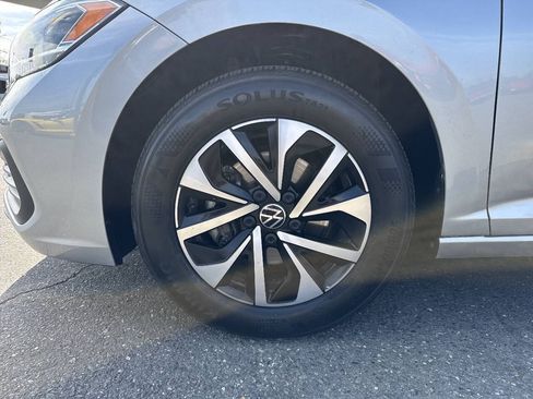 Used 2022 Volkswagen Jetta S FWD image 2