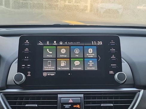 Used 2018 Honda Accord EX image 25