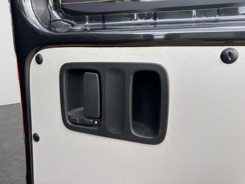 Used 2023 Mercedes-Benz Metris Passenger image 13