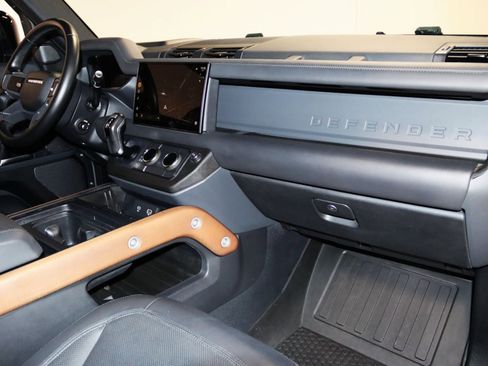 Used 2023 Land Rover Defender 90 X AWD/4WD image 64