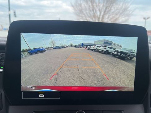 Used 2023 Chevrolet Blazer LT w/ Driver Confidence Package image 10