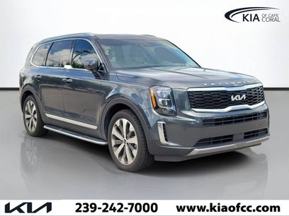Used 2022 Kia Telluride EX w/ EX Premium Package