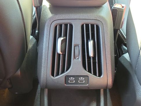 Used 2025 BMW X1 xDrive28i image 13