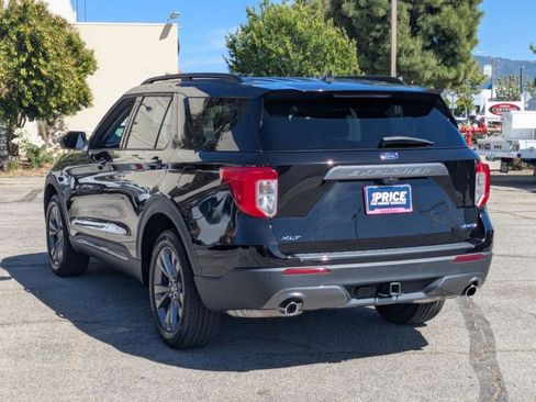 Certified 2023 Ford Explorer XLT w/ Equipment Group 202A AWD/4WD image 8