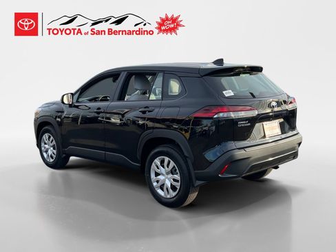 Used 2026 Toyota Corolla Cross L FWD image 3