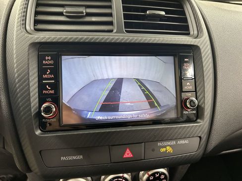 Used 2024 Mitsubishi Outlander Sport ES AWD/4WD image 15