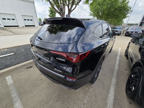 Used 2023 Acura MDX A-Spec AWD/4WD image 7