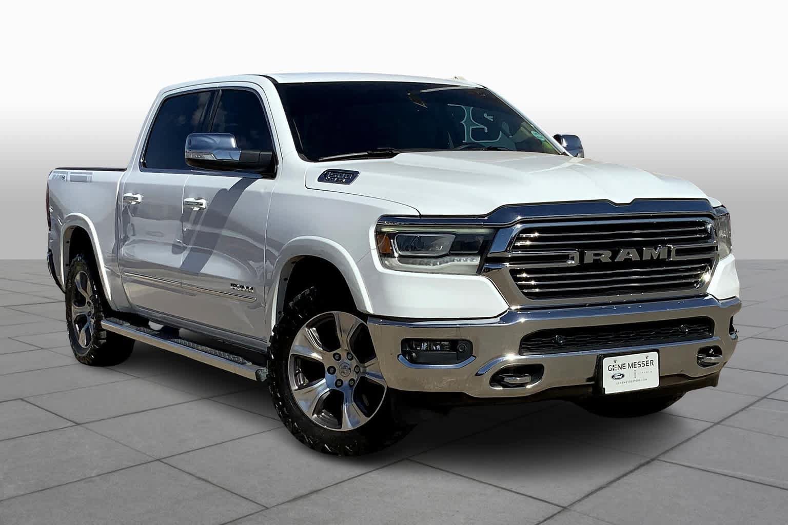 Used 2020 RAM 1500 Laramie AWD/4WD image 3