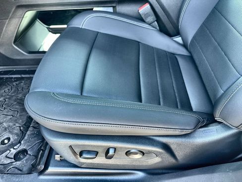 New 2026 GMC Hummer EV SUV image 25