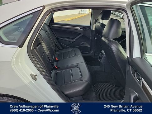 Used 2016 Volkswagen Passat 1.8T SE image 15