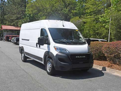 Used 2023 RAM ProMaster 2500 FWD image 6