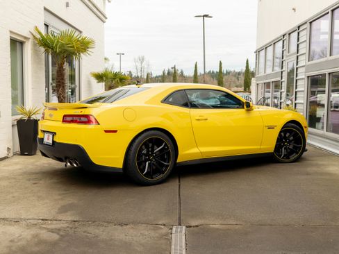 Used 2015 Chevrolet Camaro ZL1 image 7