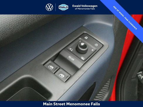 New 2025 Volkswagen ID. Buzz Pro S Plus AWD/4WD image 29