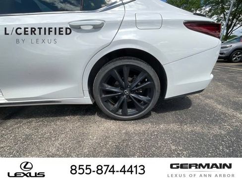 Certified 2025 Lexus ES 350 F Sport FWD image 24