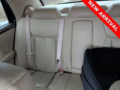 Used 2006 Cadillac DTS Base w/ Trunk Convenience Package image 15