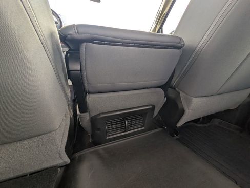 Used 2017 RAM 1500 Big Horn AWD/4WD image 42
