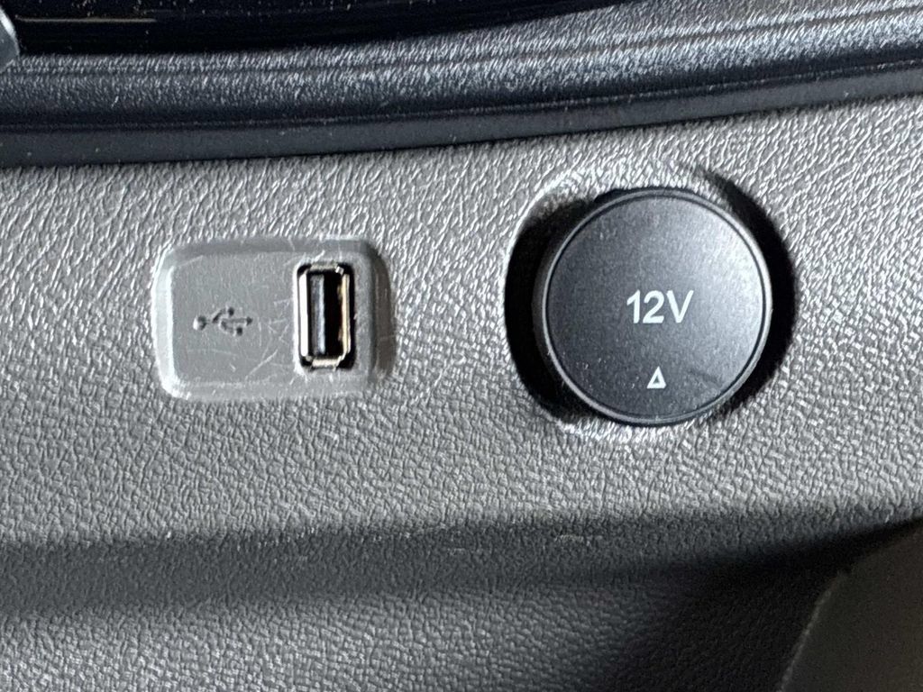 Used 2024 Ford Transit 350 XLT RWD image 39