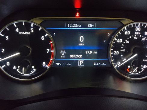 Used 2023 Nissan Sentra SV w/ All-Weather Package FWD image 23