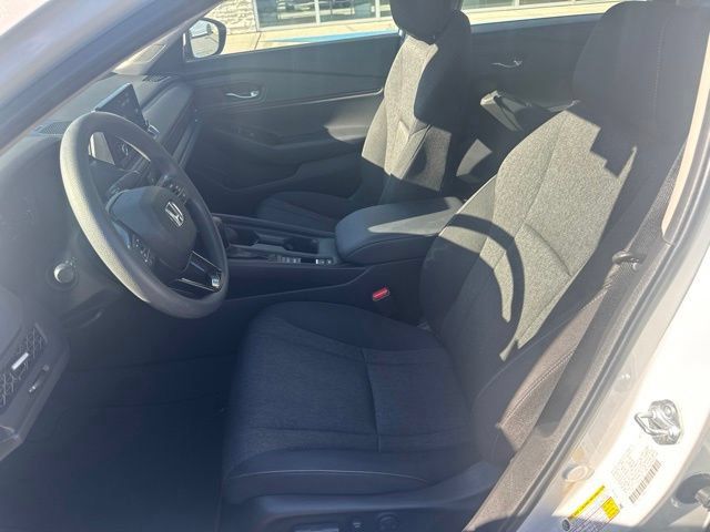 Certified 2023 Honda Accord EX image 19