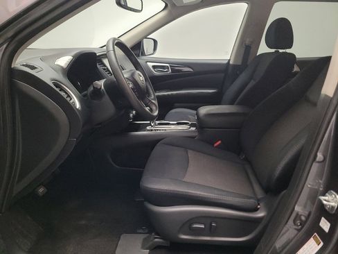Used 2019 Nissan Pathfinder SV FWD image 17