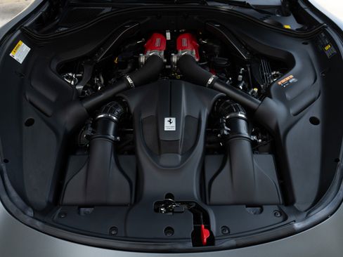 Used 2025 Ferrari Roma Spider image 44