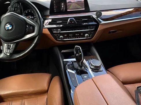 Used 2019 BMW 540i xDrive w/ Convenience Package AWD/4WD image 11