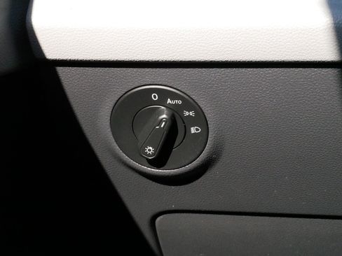 Certified 2024 Volkswagen Taos S AWD/4WD image 29