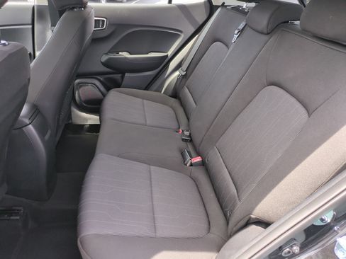 Used 2026 Hyundai Venue SE FWD image 28