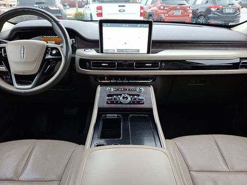 Used 2021 Lincoln Aviator Reserve w/ Elements Package Plus image 16