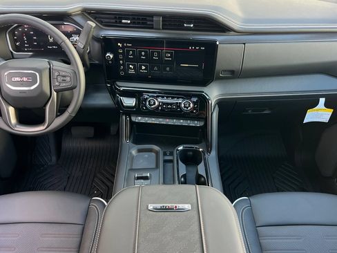 New 2026 GMC Sierra 2500 AT4X w/ AT4X AEV Edition AWD/4WD image 10