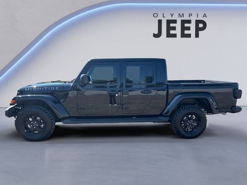 New 2025 Jeep Gladiator Sport image 2