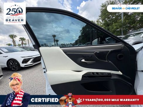 Used 2022 Lexus ES 350 F Sport w/ Accessory Package 2 FWD image 30