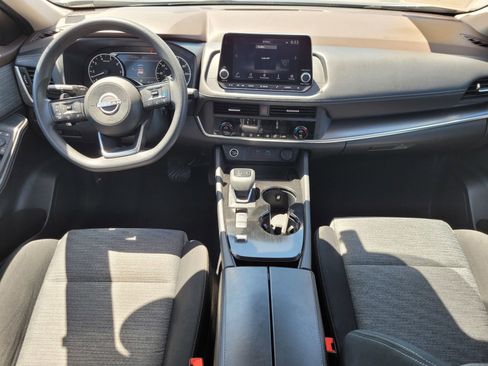 Used 2023 Nissan Rogue SV FWD image 13