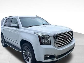 Used 2018 GMC Yukon SLT w/ Premium Edition video 1