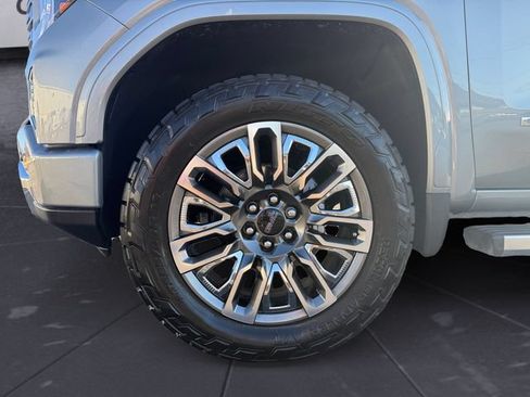 Used 2024 GMC Sierra 1500 Denali Ultimate AWD/4WD image 14