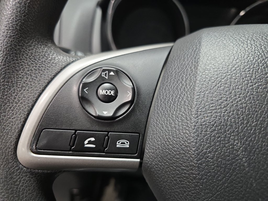 Used 2025 Mitsubishi Outlander Sport ES AWD/4WD image 17