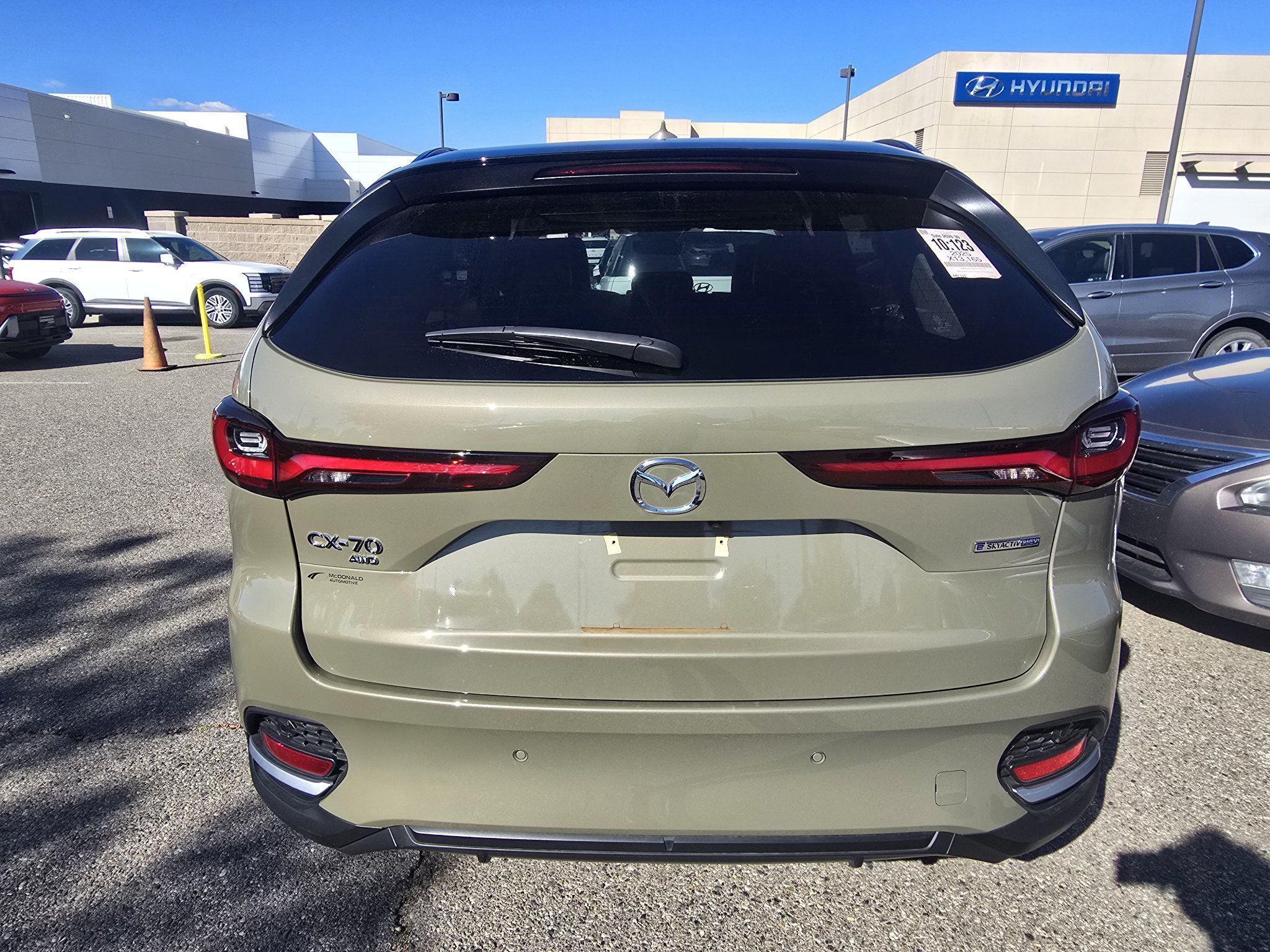 Used 2025 MAZDA CX-70 Plug-In Hybrid w/ Premium Pkg AWD/4WD image 5