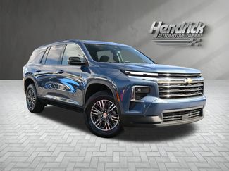 Used 2024 Chevrolet Traverse LT video 2