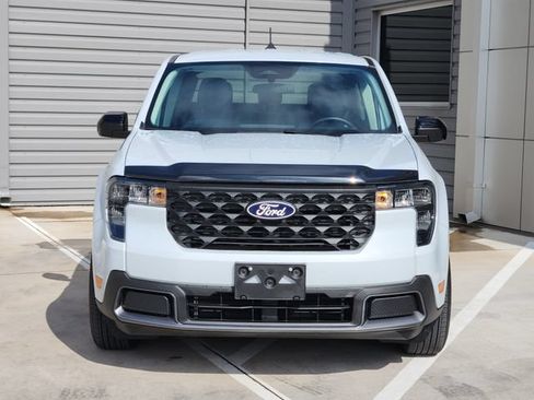 Used 2025 Ford Maverick XLT w/ XLT Luxury Package FWD image 3
