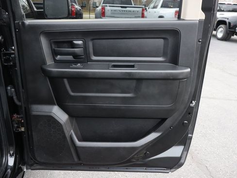 Used 2017 RAM 1500 Express image 22