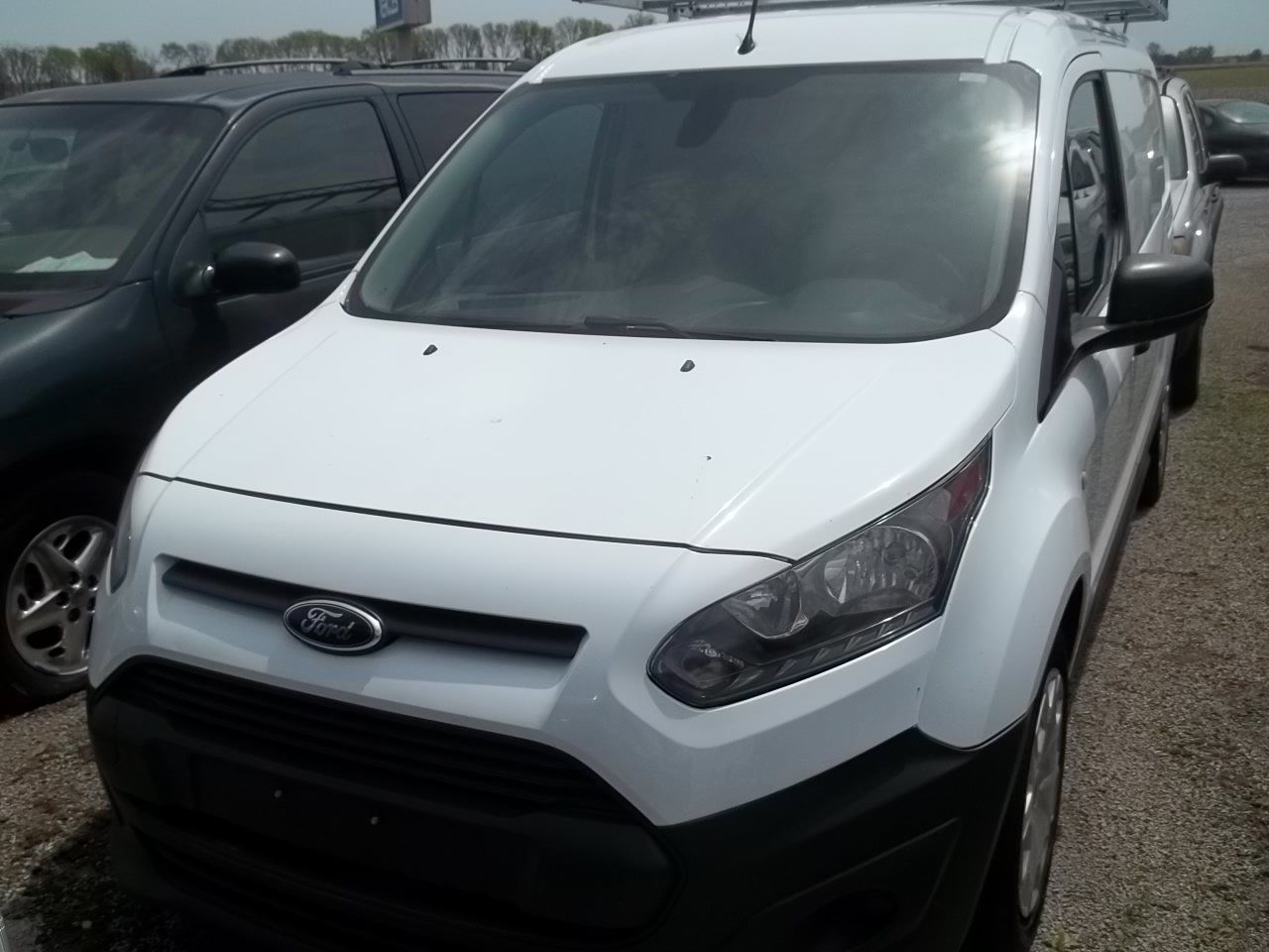 Used 2016 Ford Transit Connect XL FWD image 2