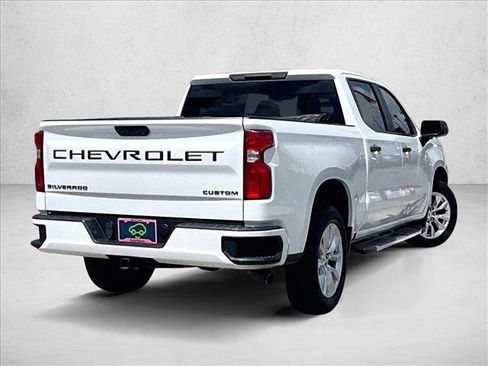 Used 2021 Chevrolet Silverado 1500 Custom RWD image 2