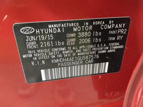 Used 2016 Hyundai Elantra Limited w/ Option Group 04 image 33