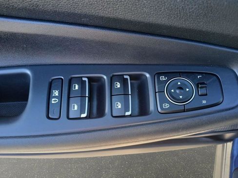 Used 2020 Hyundai Santa Fe SEL image 19