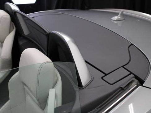Used 2014 Mercedes-Benz SLK 250 image 14