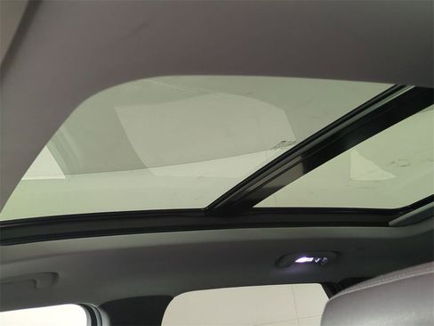 Certified 2022 Chevrolet Blazer LT w/ Sound & Technology Package image 19