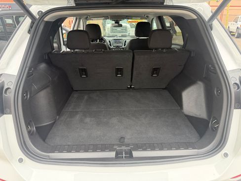 Used 2024 Chevrolet Equinox LT AWD/4WD image 10