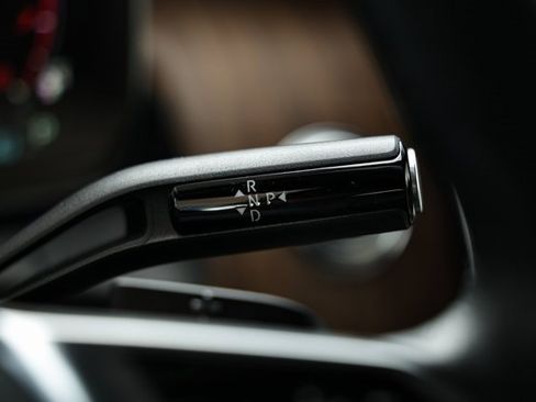 Used 2023 Mercedes-Benz GLC 300 4MATIC image 38