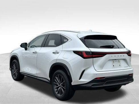 Used 2023 Lexus NX 250 FWD image 5